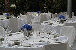 結婚式の披露宴のテーブル